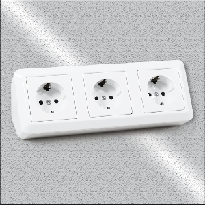 Steckdosenblock McPower Cup 250V~/16A, Aufbau, weiß, 3-fach Schutzkontakt