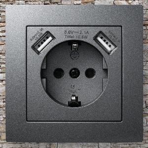 Schutzkontakt-Steckdose mit 2x USB McPower Flair, 250V, 5V/2,1A, UP, anthrazit